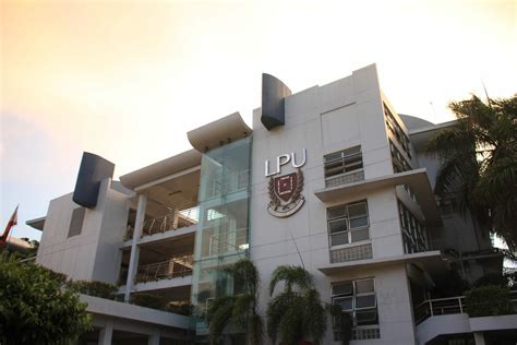 lpu laguna portal|Lyceum of the Philippines University .